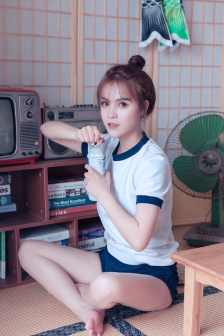 一二三四高清视频免费观看